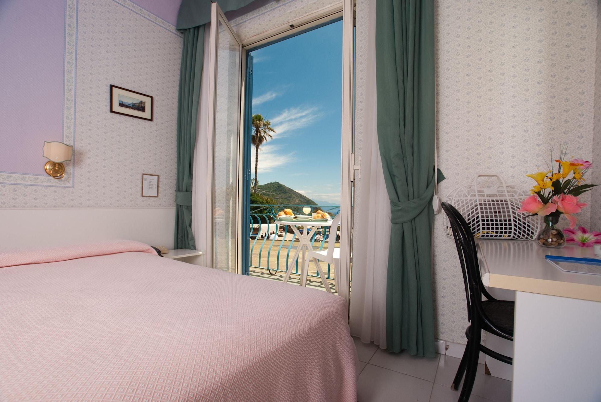 Hotel Loreley Serrara Fontana Exterior photo