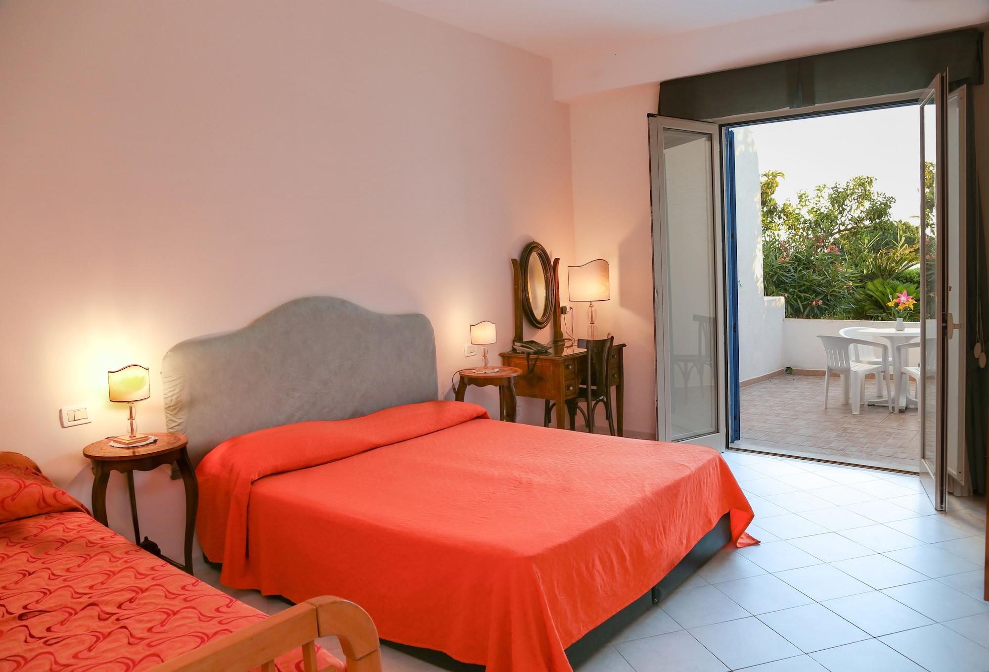 Hotel Loreley Serrara Fontana Exterior photo